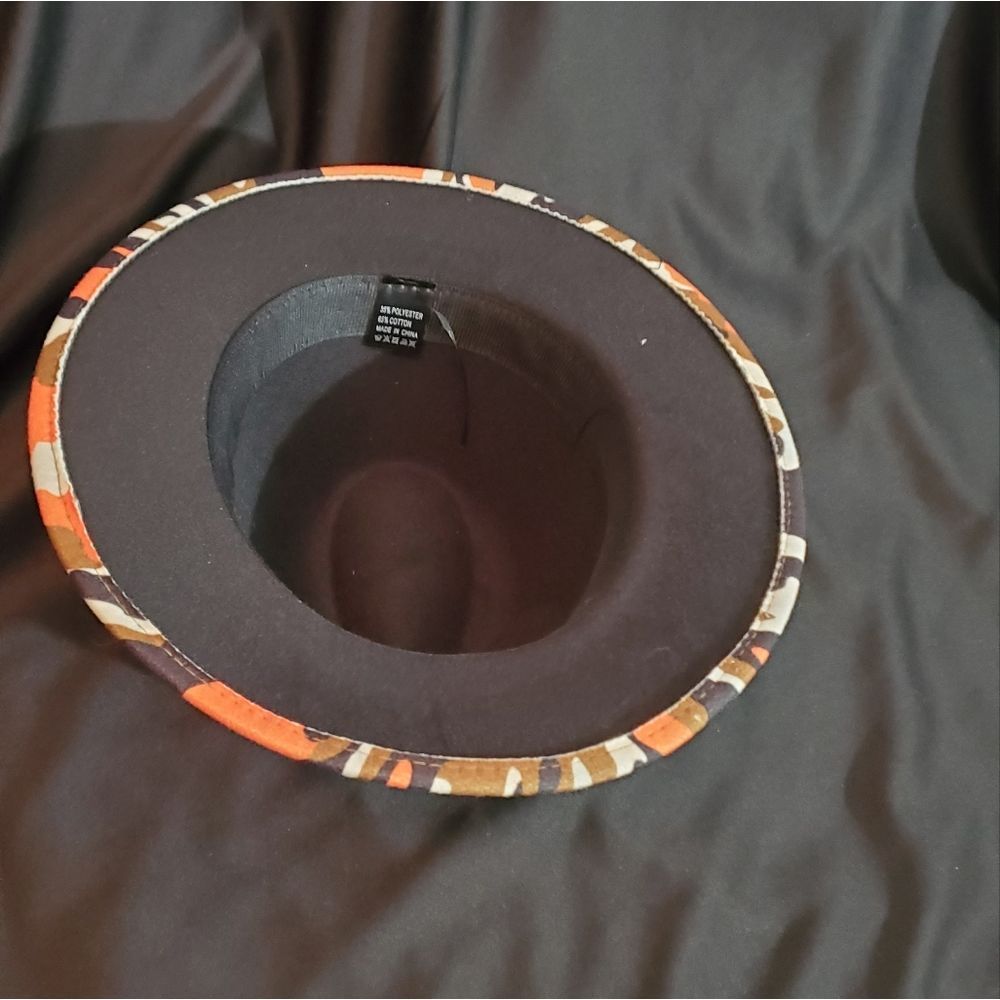 Fedora - Picture 2 of 2